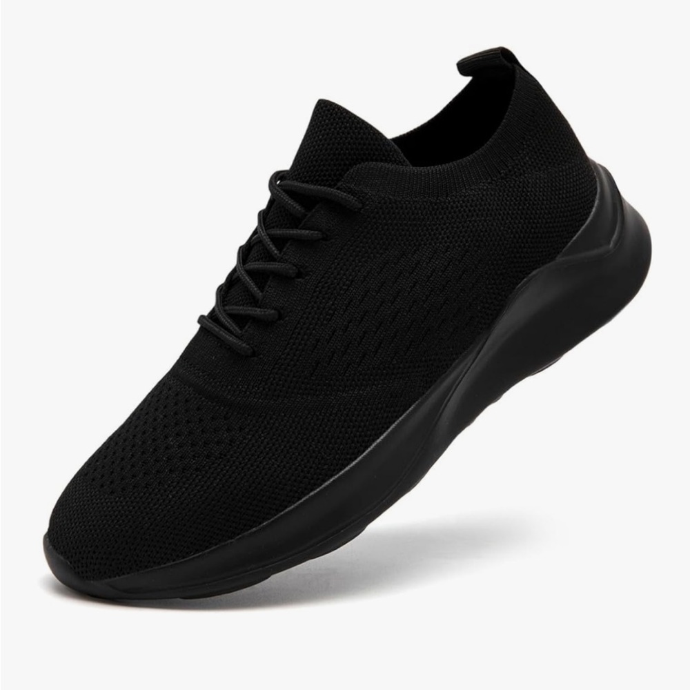 Women’s  Black Knit Sneakers